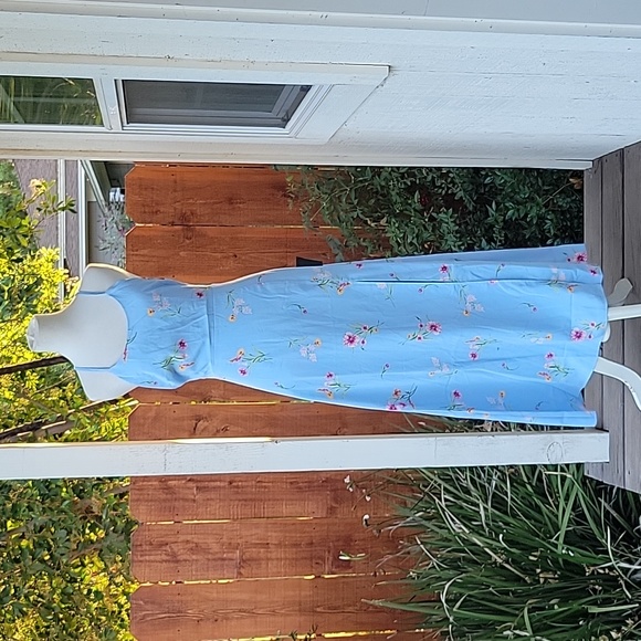 NWT Lulu's Blooming Vision Light Blue Floral Print Maxi Dress - Picture 4 of 11